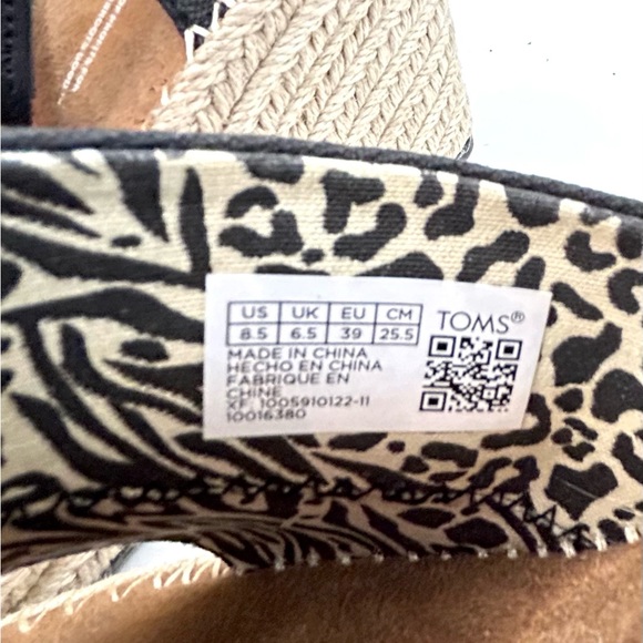 NWOT TOMS Women’s Marisol Espadrille Wedge Sandal. Size: 8.5 Color: Black - Picture 13 of 13
